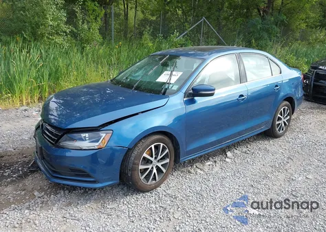 2018 Volkswagen Jetta 1.4T Se/1.4T Wolfsburg Edition из США, поврежденный, VIN 3VWDB7AJ1JM255957